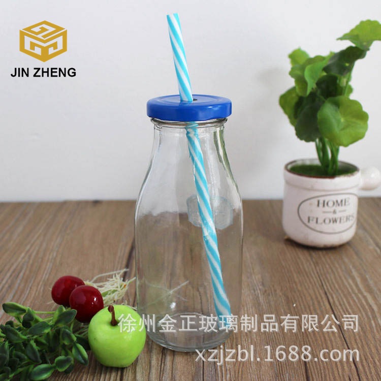 厂家批发  蓝色马口铁盖子300ml果汁饮料空瓶 酸奶专用玻璃瓶