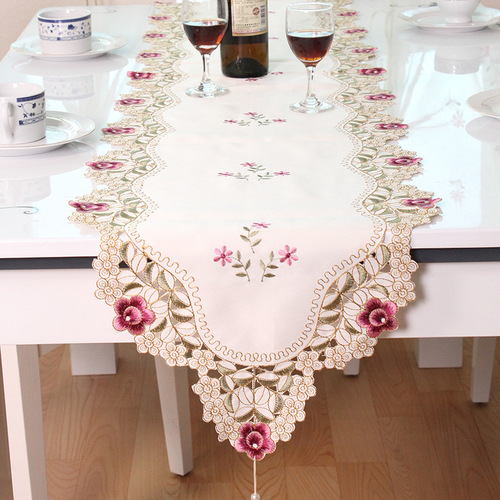 1018 Deep European Country Embroidered Table Flag Fabric Bed Flag TV Stand Cover, Dinner Plate & Mug Mat, Factory Direct Sale