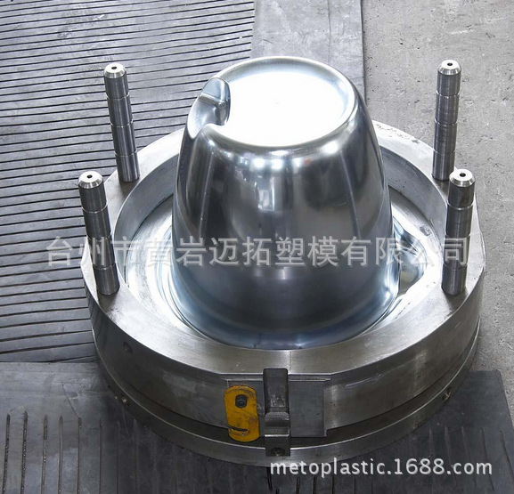 家用塑料水桶模具 注塑模具