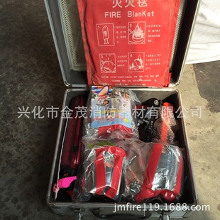 ���l����������8�����b�M�ϵ����ļ�ͥ�������������䑪����