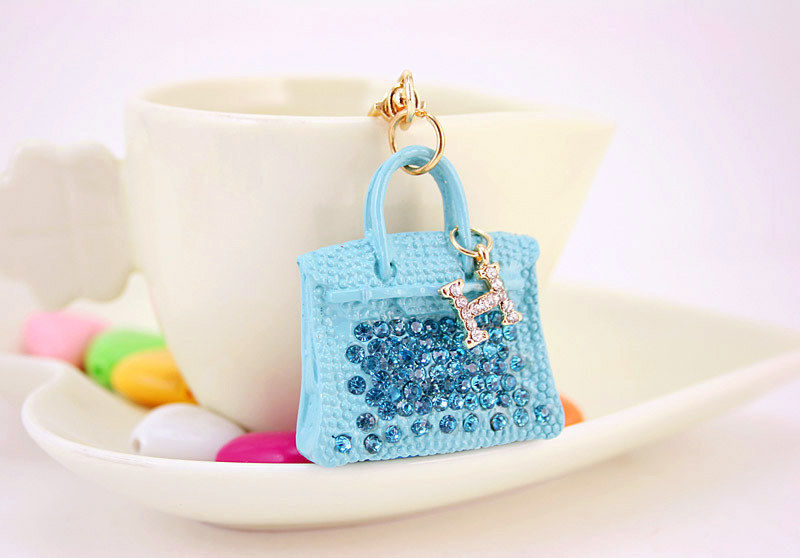 Cute Diamond-studded Portable Bag Car Ladies Metal Pendant Keychain display picture 1