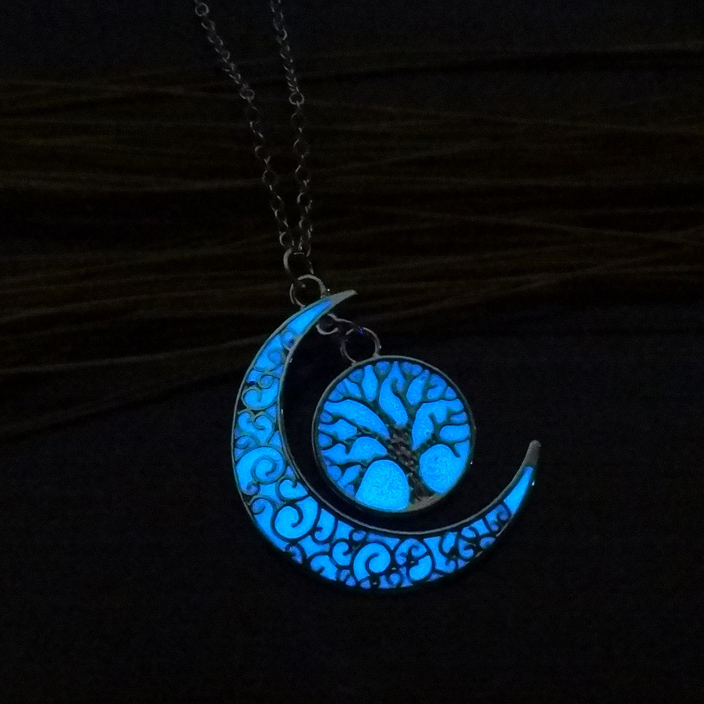 European And American Halloween Hot Hollow Moon Luminous Lucky Tree Clavicle Chain Accessories Necklace Factory In Stock Ornament display picture 5