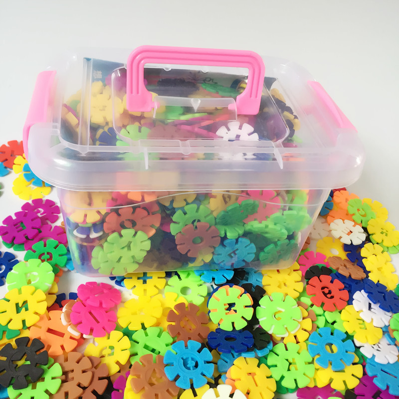 Children's changeable safety plastic building blocks environmental protection multi-color snowflake pieces assembling puzzle 500 pieces boxed