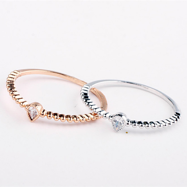 ��Լ���ʶ����ˮ���ʯ��ָ ����ʱ���¿���Զƽ����ν�ָŮ