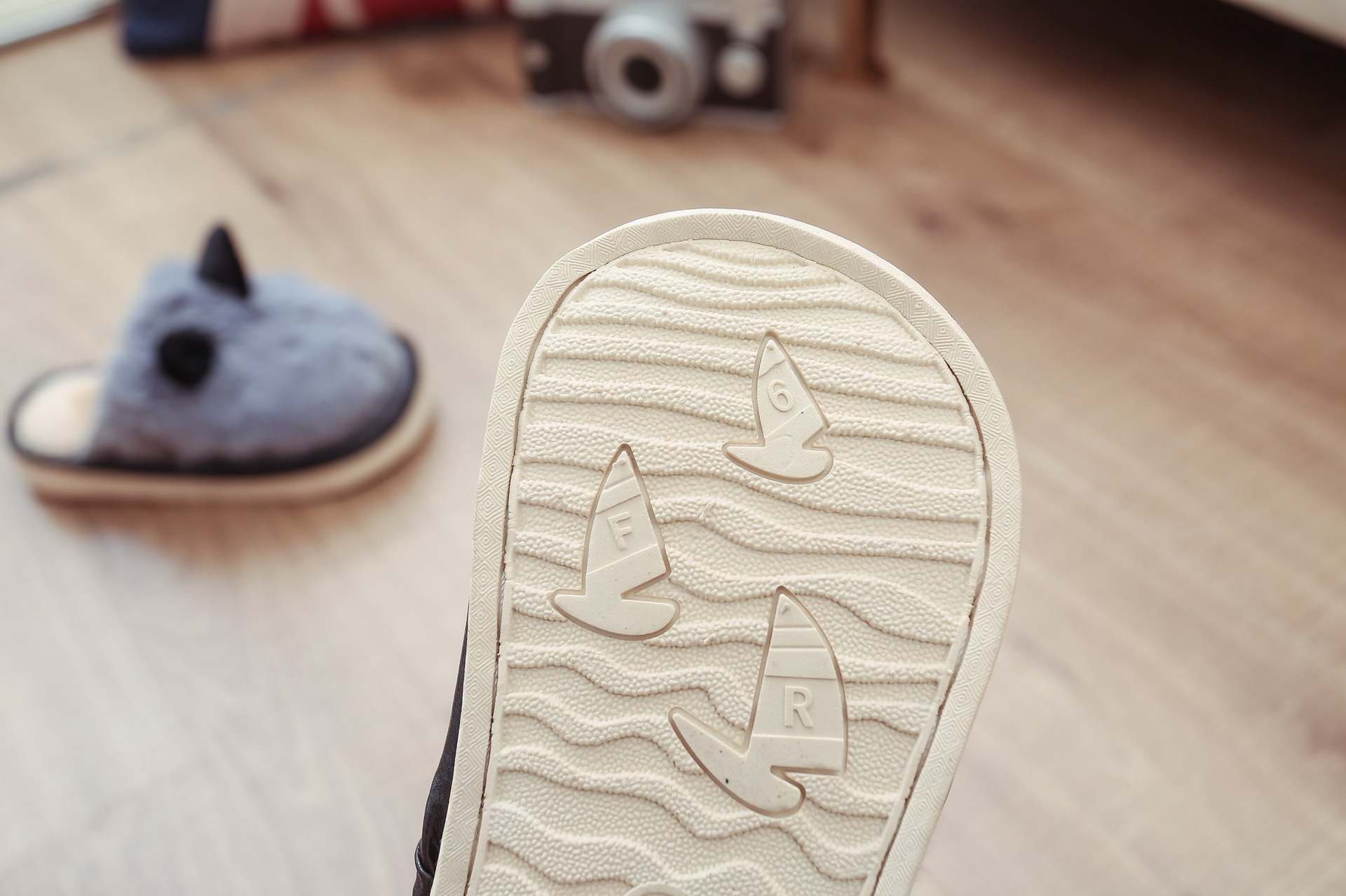 Pantoufles enfants en suède pour hiver - semelle caoutchouc - Ref 1014158 Image 20