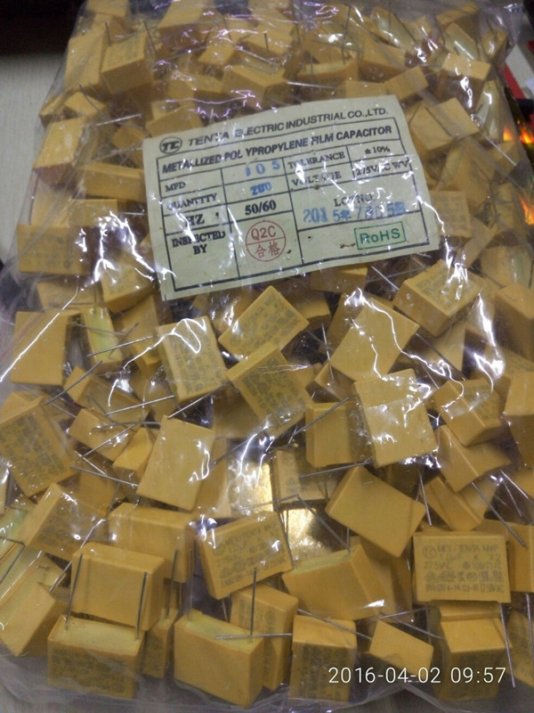 安规电容TENTA 275V105K 1UF275V P=22.5 一包200只