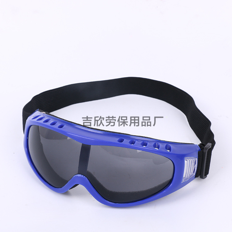 3398062976_707013135