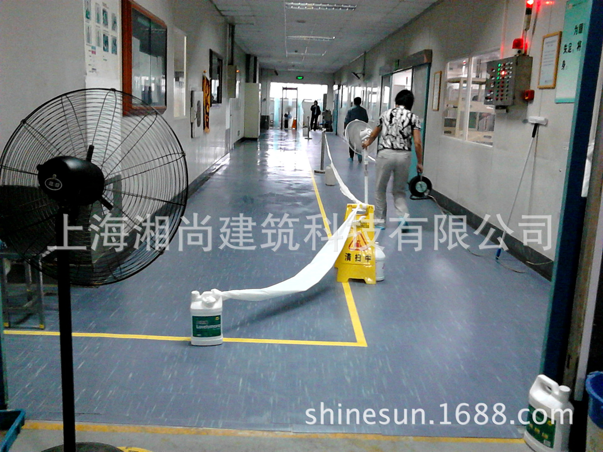 16。600工业PVC地板施工完毕后只能分半保护(苏州某**