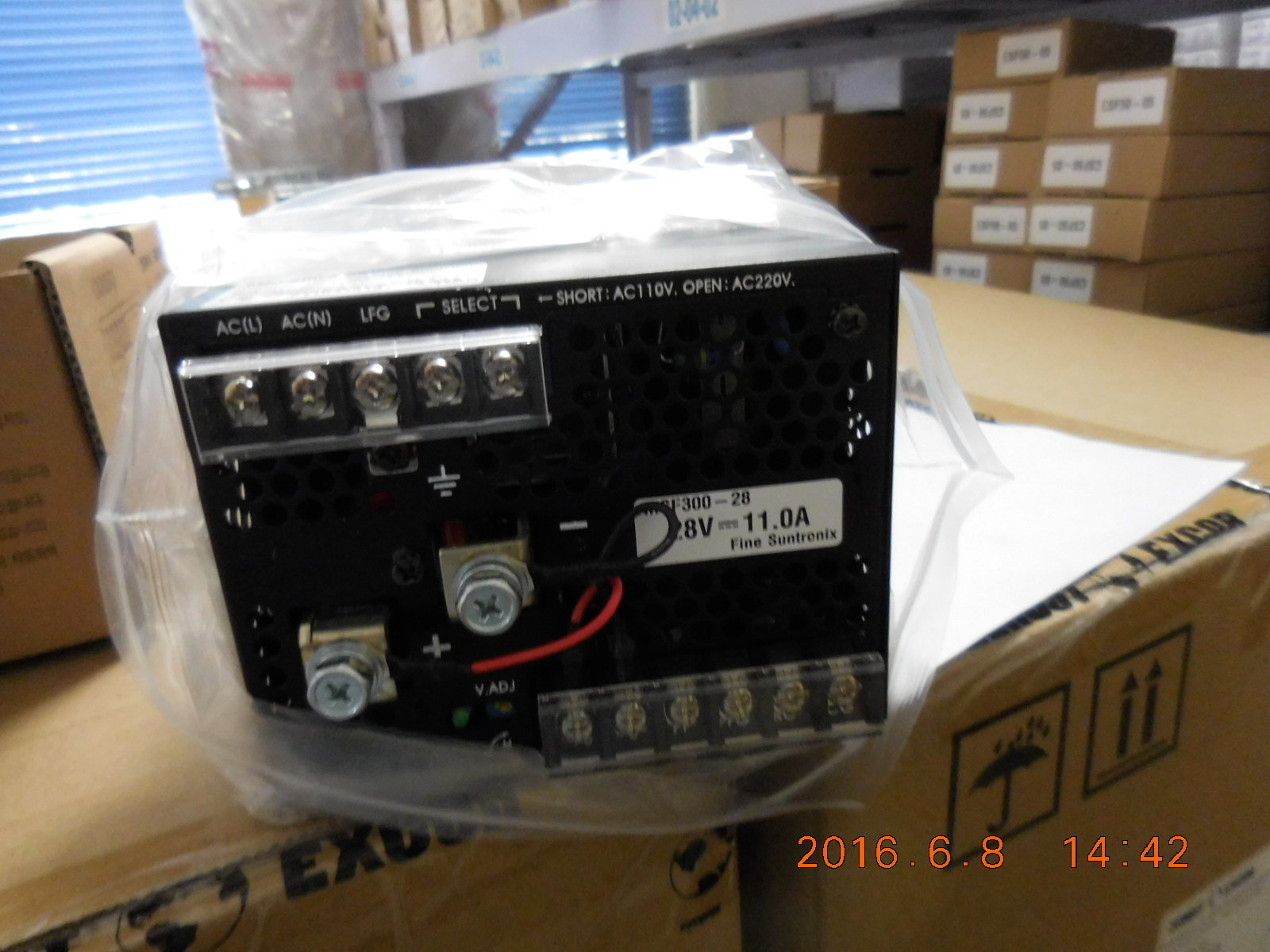 FINE SUNTRONIX MSF300-28系列 现货 韩国华仁电源1