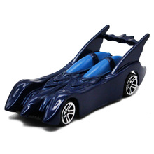 蝙蝠战车蓝色车模1 ：64合金62号蓝色战车炫酷仿真玩具赛车手
