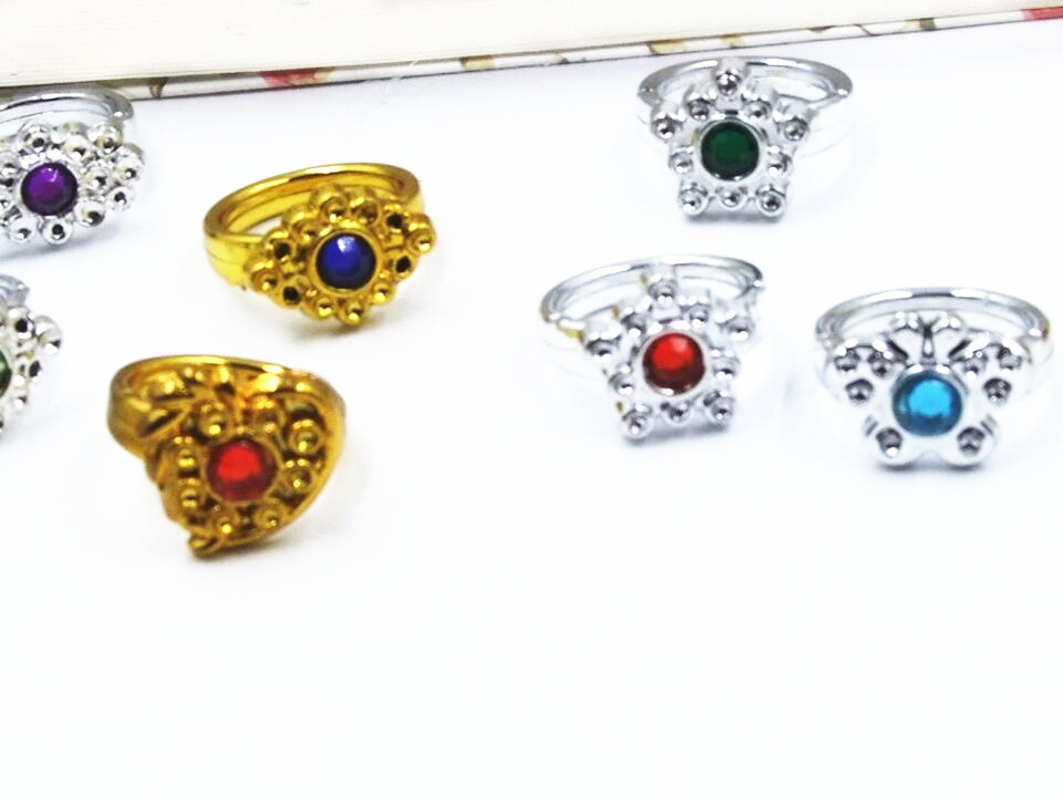 금색과 은색이 섞인