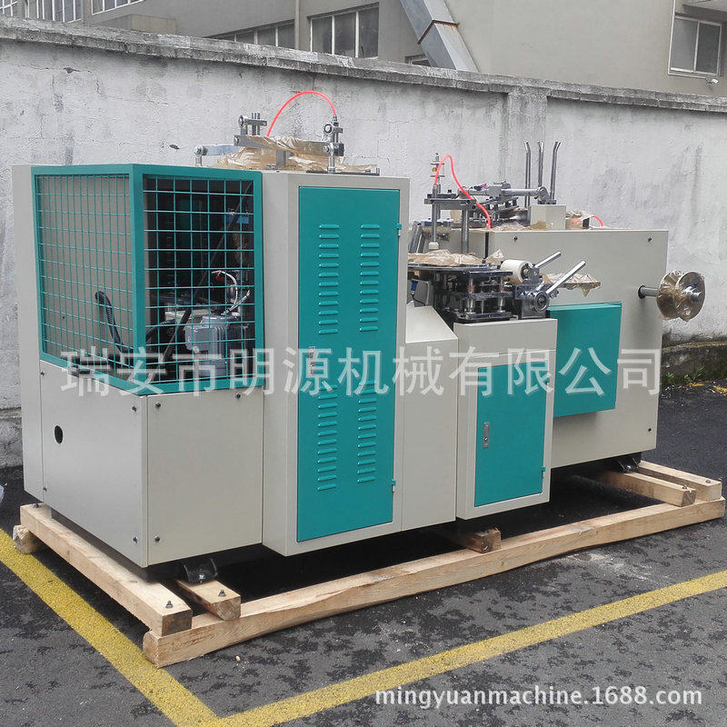 單淋膜紙杯機(jī) (18)