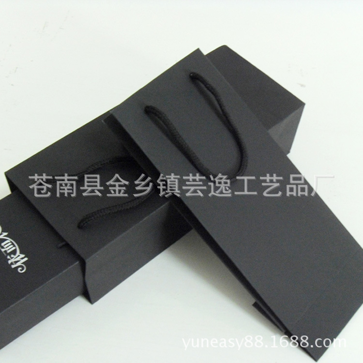 空白黑卡现货纸袋 袜子手提袋 精美黑色礼物袋 内裤盒纸袋 纯黑款