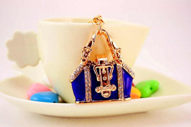 54g Weight Alloy, Metal Material Unisex Gender Purple, Red, Blue Color Creative Handbag Shape Key Chain 7