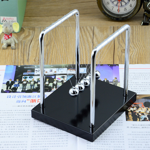 Wood base stainless steel bracket square Newton pendulum ball pool ball bumper ball anti-breakage business gift ornaments