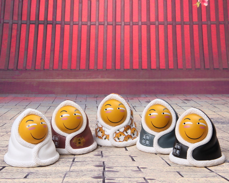 3677583733_1668600357