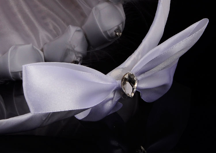 Wholesale of Western-style wedding supplies, creative flower bud heart-shaped flower baskets, ostrich fur flower boys scattering flowers, flower baskets and hand-held baskets detail image 14