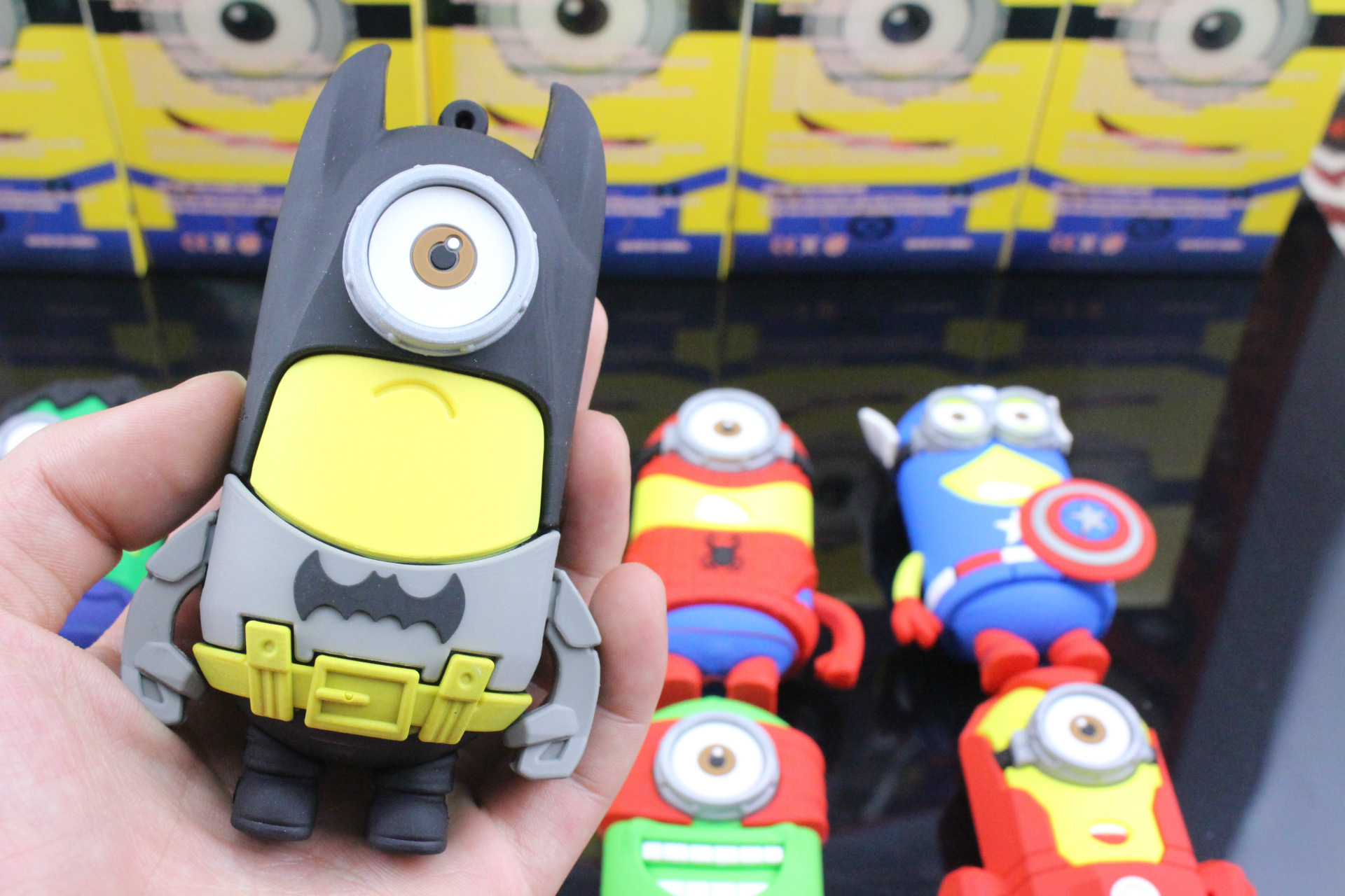 2552317623_636743809