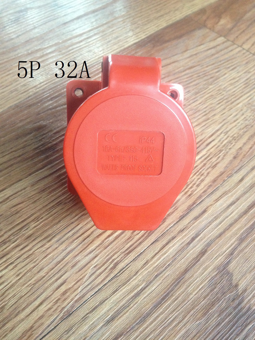 厂家供应批发工业暗装插座325单相五线防水插座插头32A工业插头5p