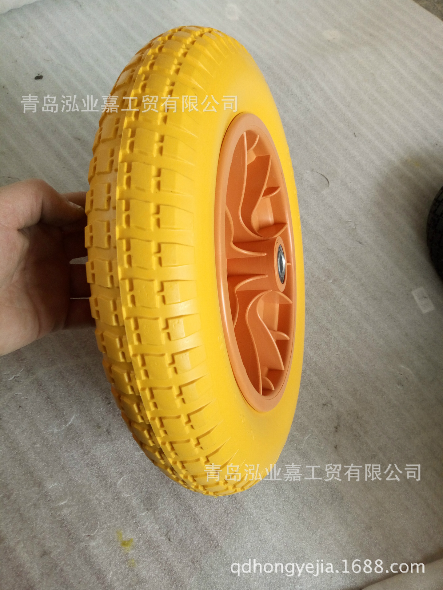 10x3.00-6 发泡轮胎  欧美市场10童车实心胎