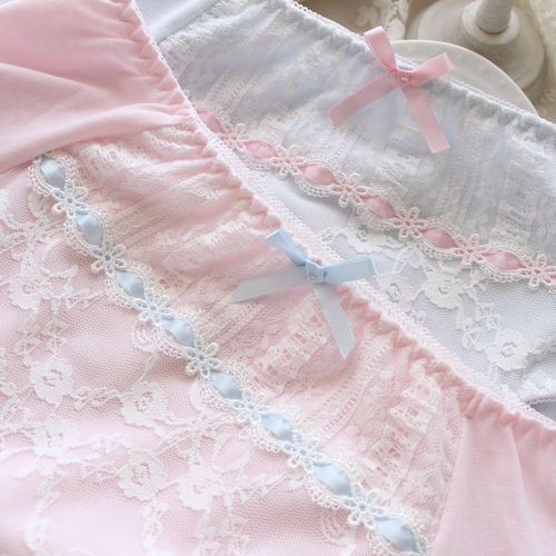 Dalian factory exports daily single cotton menstrual period underwear foreign trade daily single package menstrual women's underwear with hip side leakage