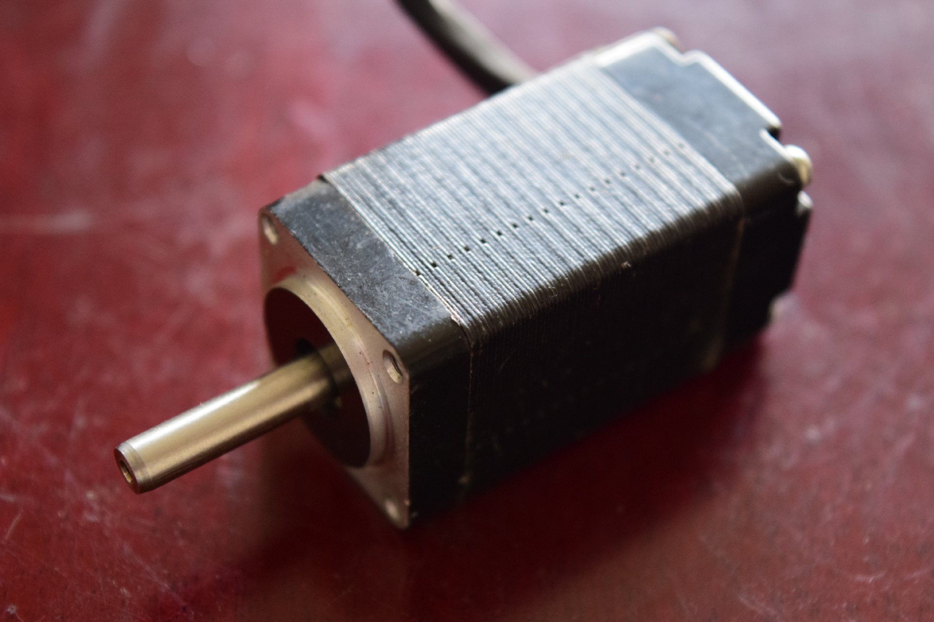 28微型步进马达两相1.8°混合式步进电机微型步进马达低噪音步进马达 28微型电机,28mm步进电机,微型步进马达,28步进马达,二相步进电机