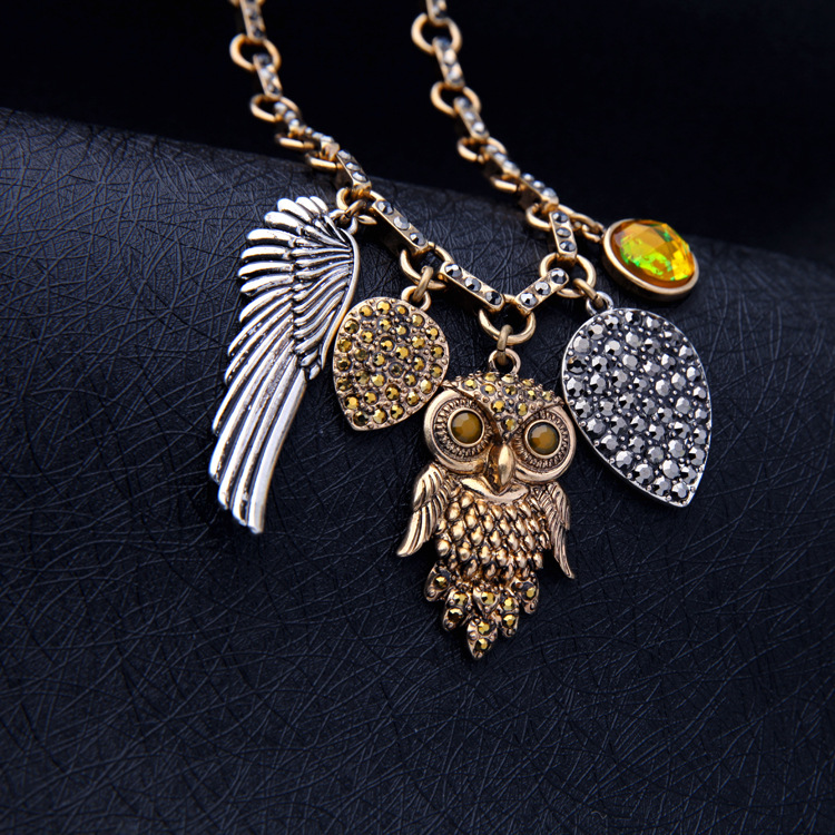 Creative Design Sense Owl Necklace Cool Wind Wings Necklace Super Flash Crystal Diamond Sweater Chain Wholesale Tide display picture 11