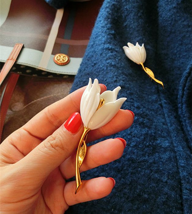 18g Weight Corsage, Brooches Classification Cocktail Party Occasion Alloy Material Tree, Flower Pattern All Seasons Season Women's Gender Retro Style Retro Pin Tree Flower Alloy Women's Corsage Brooches 10