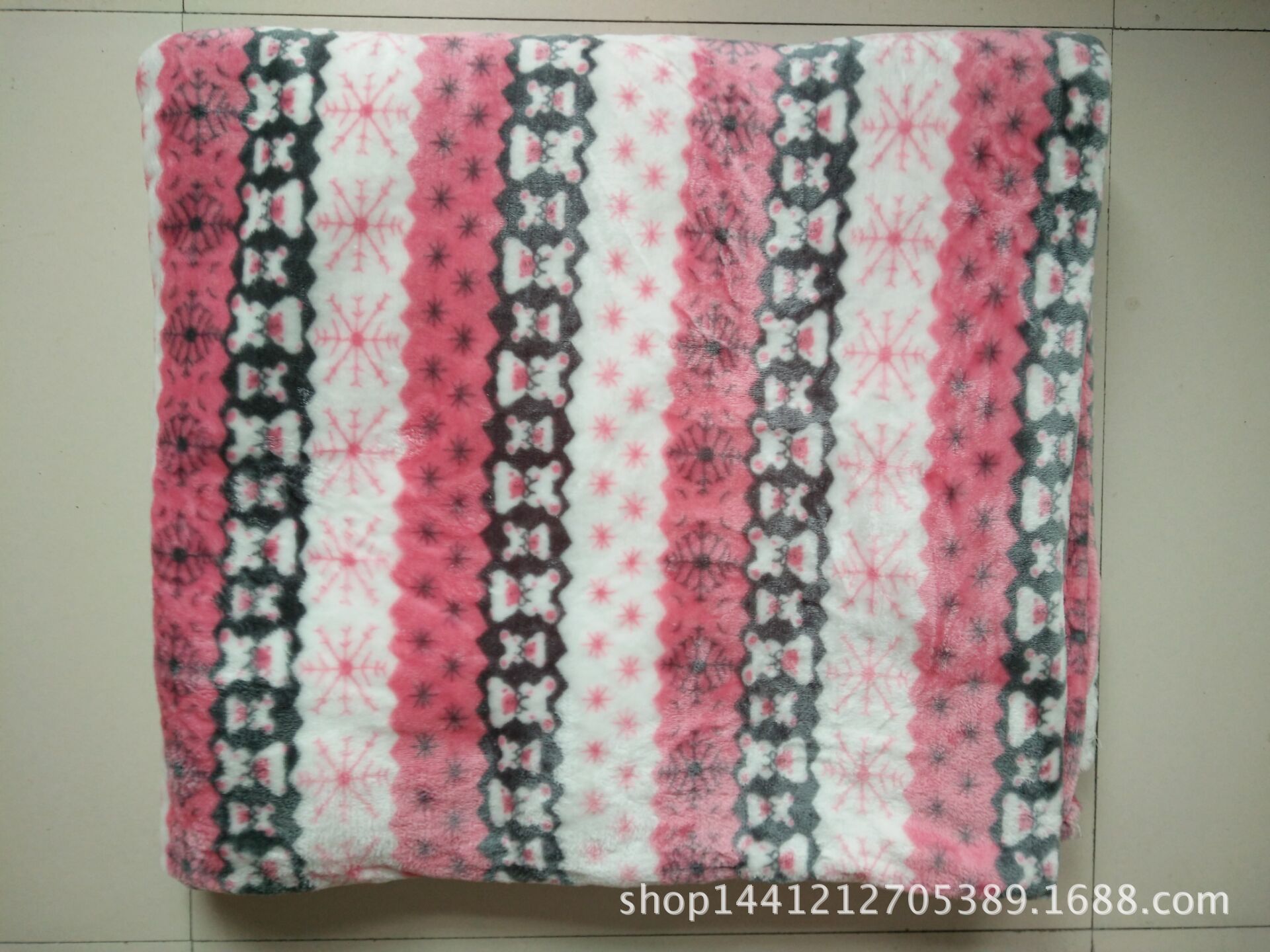 粉色小熊方圖
