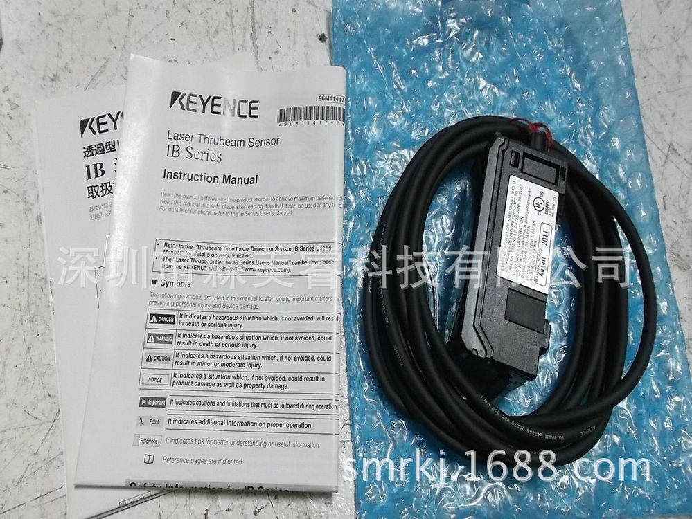 KEYENCE基恩士IB-1050 多功能CCD激光位移传感器  全新原包装
