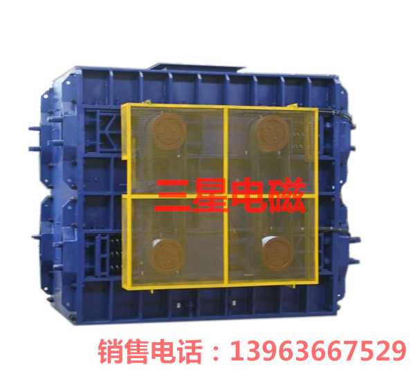 四辊式细碎破碎机产量大粒度可调 高效节能厂家供应四辊破碎机