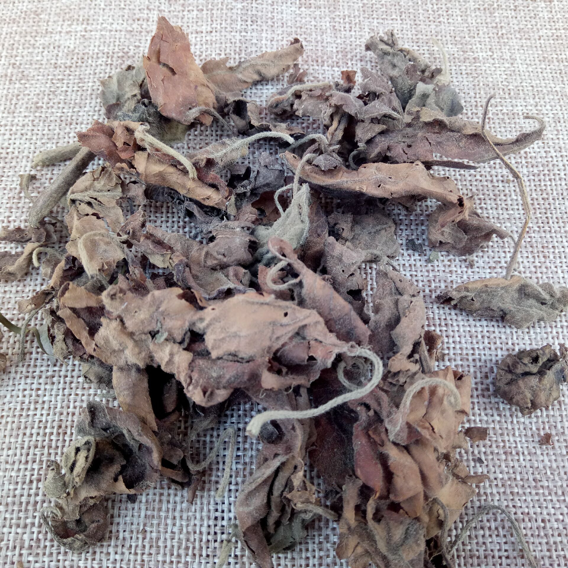 Huoxiang Ye Dried Patchouli Leaves 500g Culinary Herb for Cooking and Herbal Tea specifications