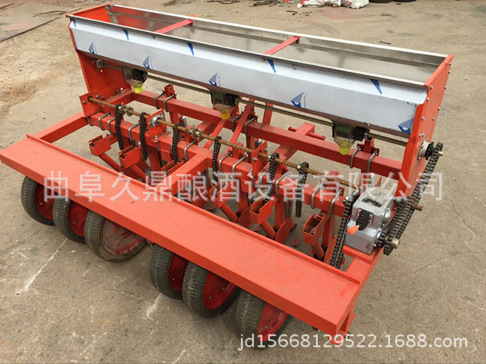 生产加工精密小麦播种机 新款不间苗谷子播种机