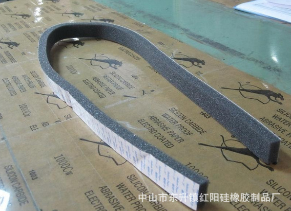 现货供应N95口罩自粘海绵条  密封鼻梁海棉条 口罩海棉条