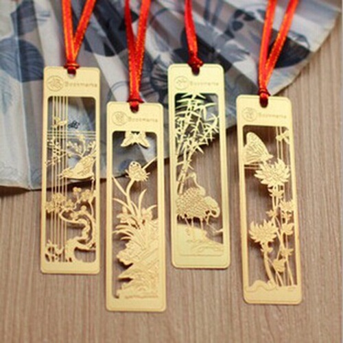 2pcs National creative metal bookmark classic plum orchid bamboo chrysanthemum hollow out bookmark retro national gift bookmark