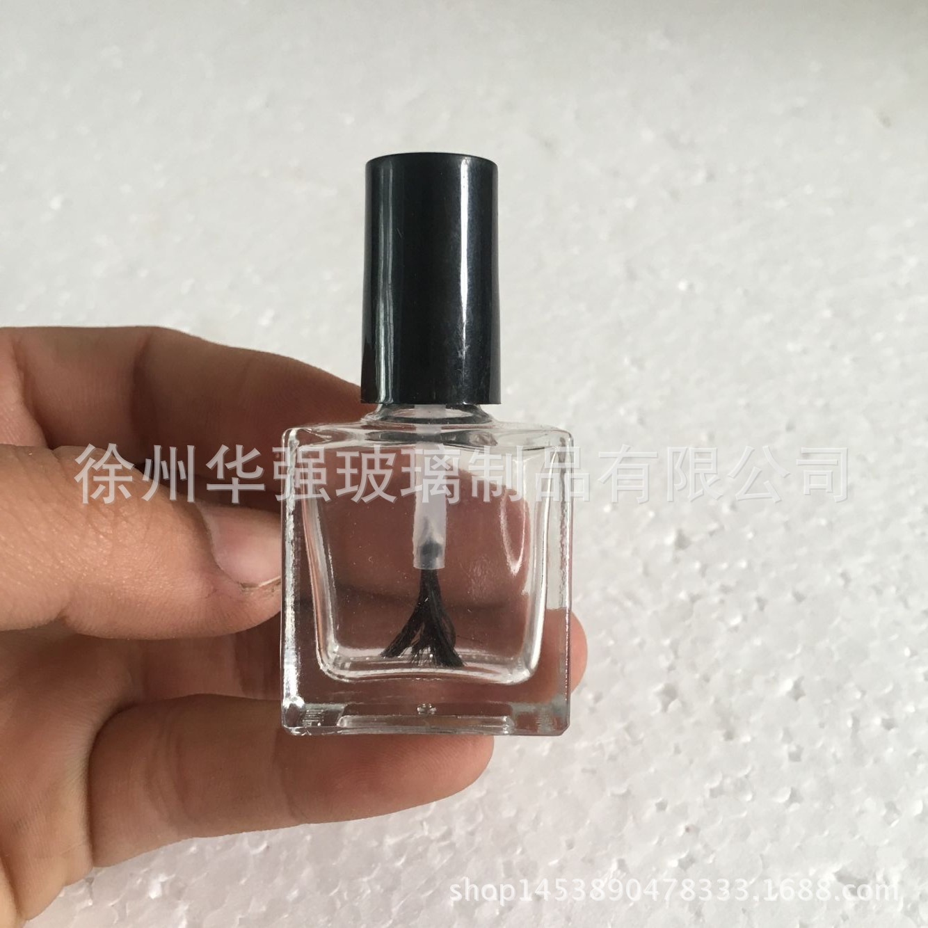 厂家批发玻璃指甲油瓶带电镀盖子刷子 新款唇形指甲油瓶子6ml
