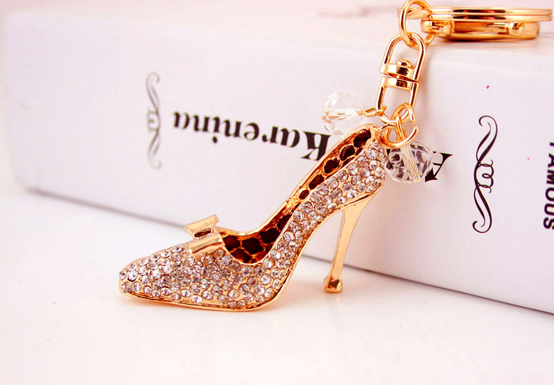 55g Weight Birthday Occasion Alloy, Metal Material Unisex Gender Pink, Red Color Korean  Creative Diamond-studded Crystal High Heels Car Keychain 3
