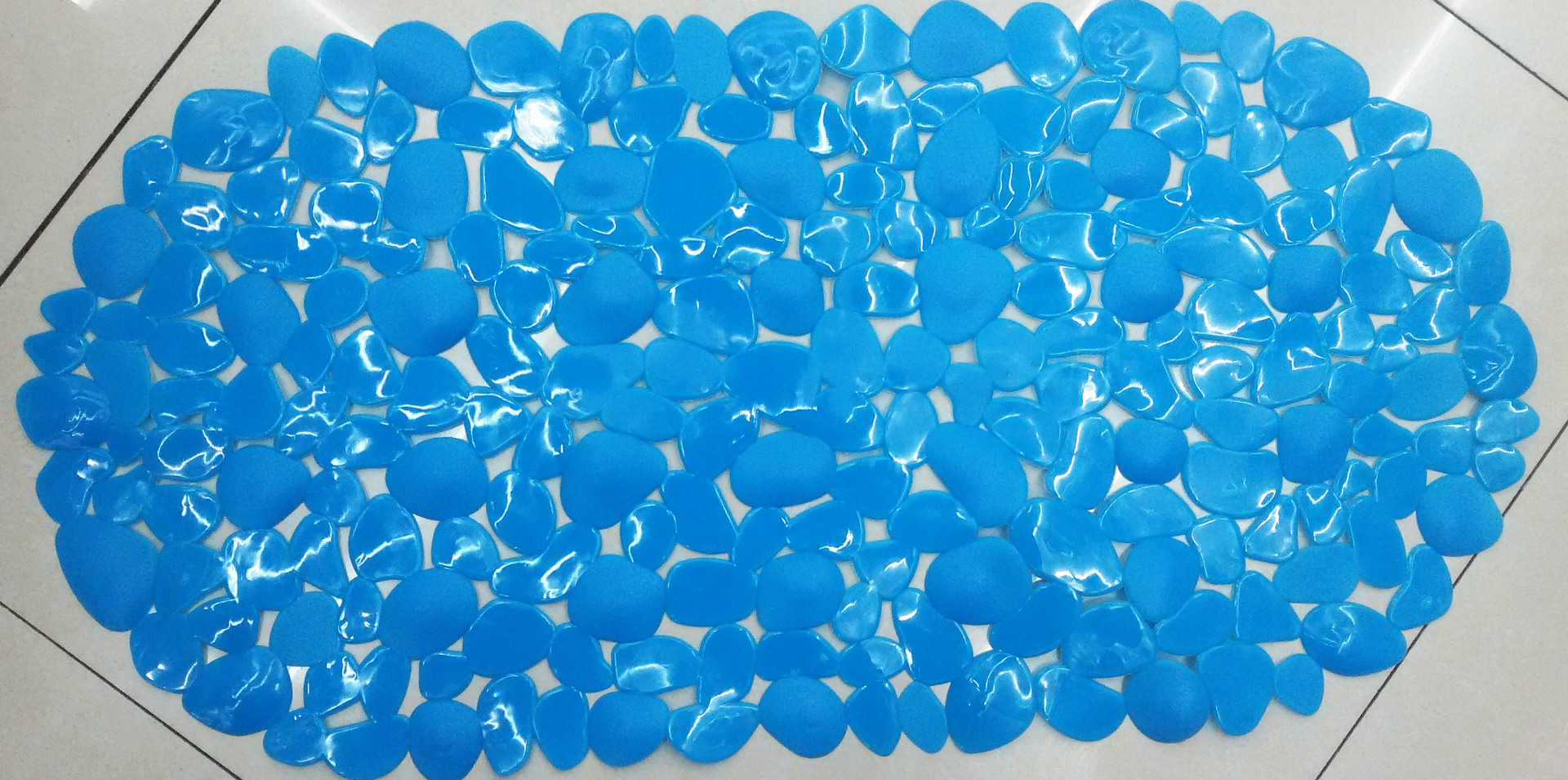 32E3E12A766BA24024F16A7E9538D5