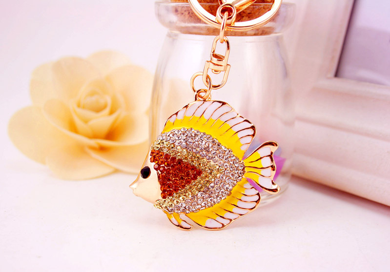 39g Weight Alloy, Metal Material Fish Pattern Unisex Gender Pink, Purple, Blue, Yellow Color Creative Diamond Cartoon Color Tropical Fish Keychain 9