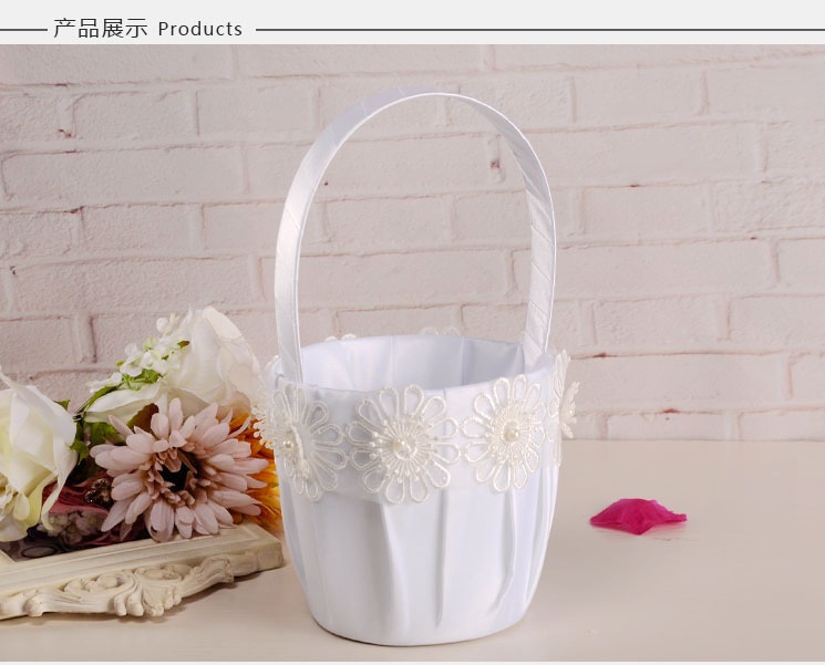European and American Western-style wedding supplies, bride's lace flower basket, wedding bridesmaid's hand-carried basket, flower boy's flower scattering basket, wedding candy basket detail image 6