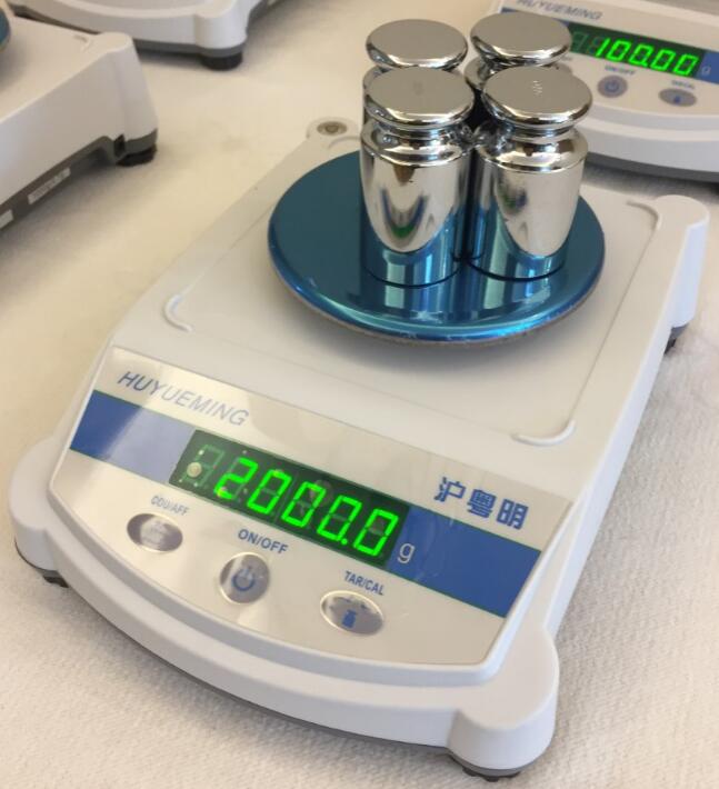 YP20001电子天平 上海产2000g/0.1g电子天平称