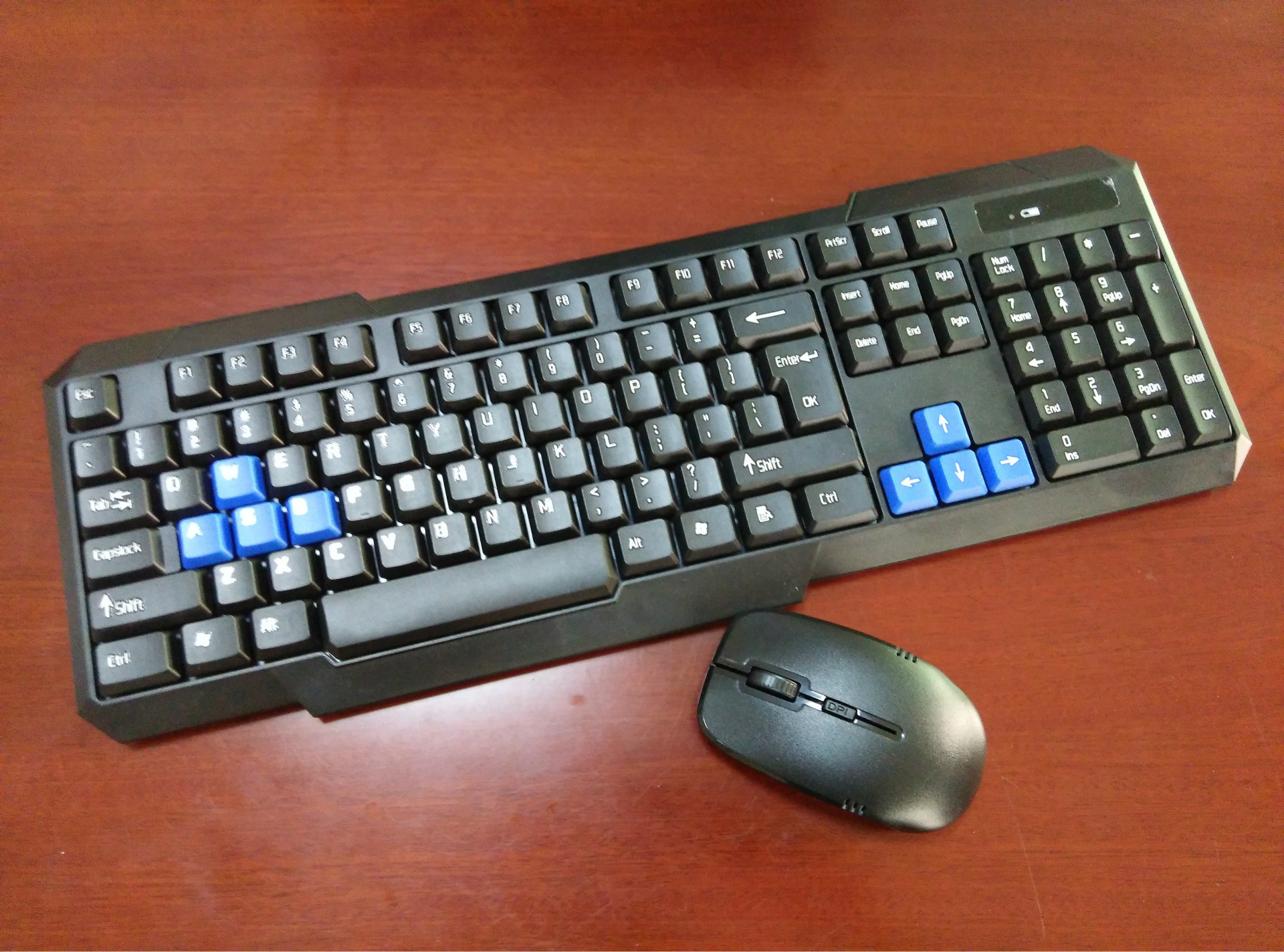 2.4G无线键盘鼠标套装/安卓智能电视键盘/无线键鼠套装/键鼠套装