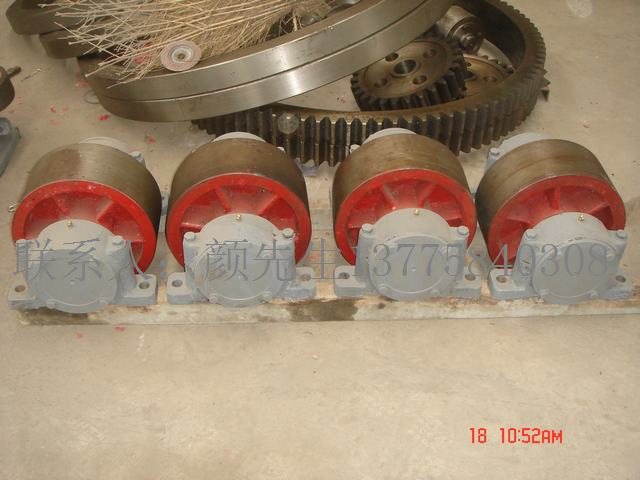 定制非标型平托轮小型复合肥造粒机拖滚齿圈挡轮