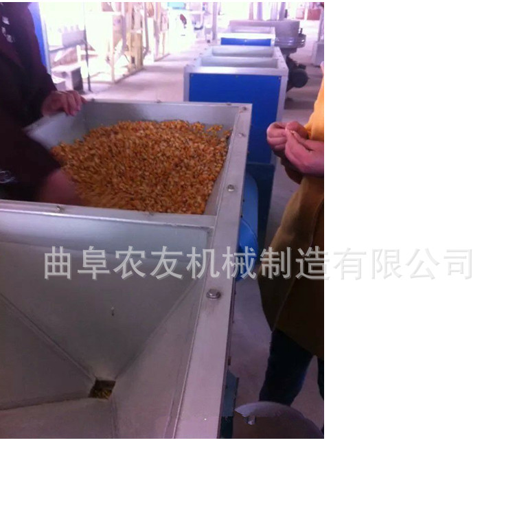 超市专用玉米去皮制糁机 制糁大小可调 玉米深加工磨面机