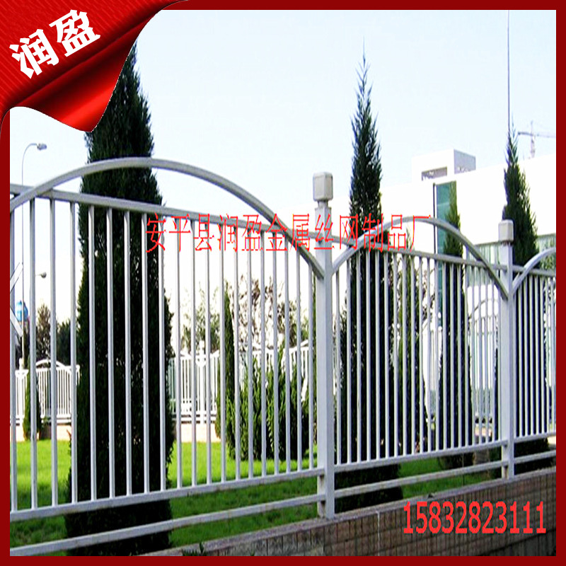 道路隔离栅 锌钢护栏