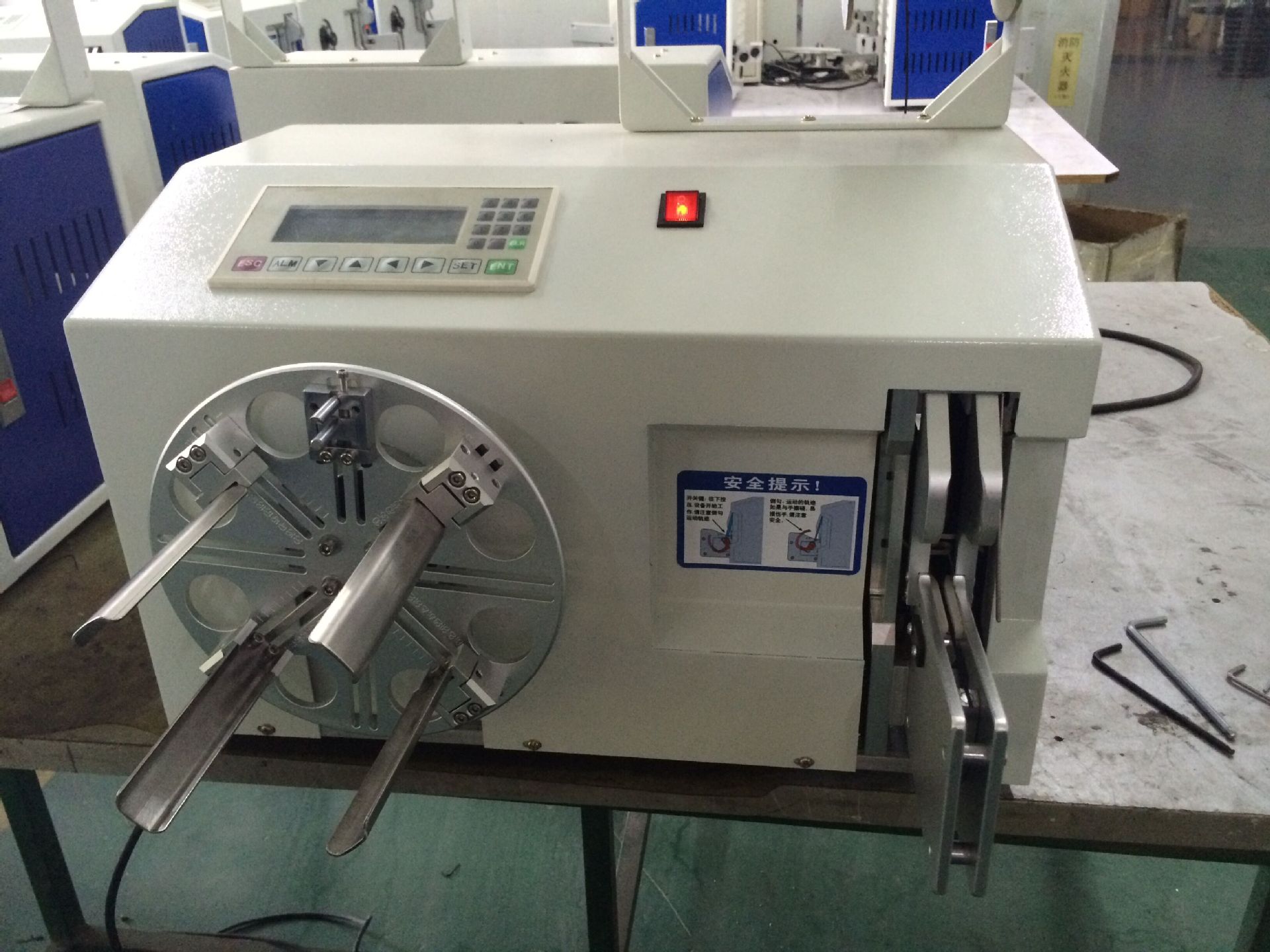 自动绕线扎线机 电源线捆线扎线机 自动化线束设备