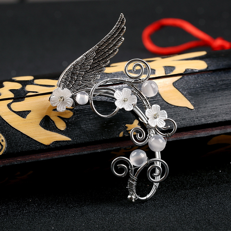 (Un gran número de en stock) Amazon popular Qingqiu Fox leyenda mismo elfo pendientes sin perforado hembra clip de oreja