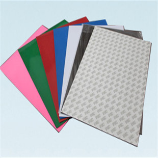 厂家供应优质橡胶磁 软胶磁铁 磁条磁片 彩色磁片铁 背胶软磁