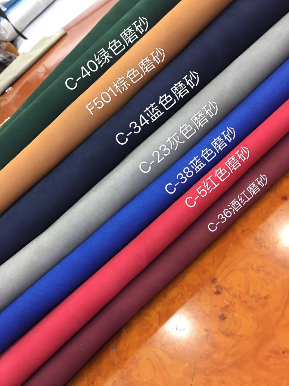 环保牛巴戈牛巴皮革现货直销 拉米软料磨砂加厚头层牛皮