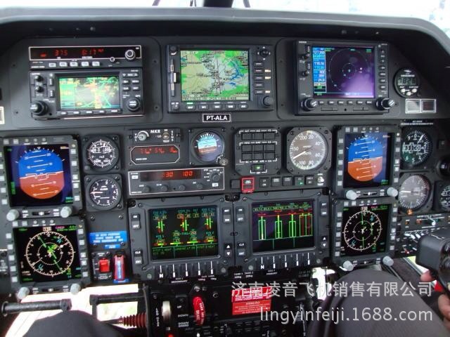 �Ƹ�˽�˷ɻ�4s�� 09�ά����˹��A109Sֱ���� �Ƹ�ֱ����